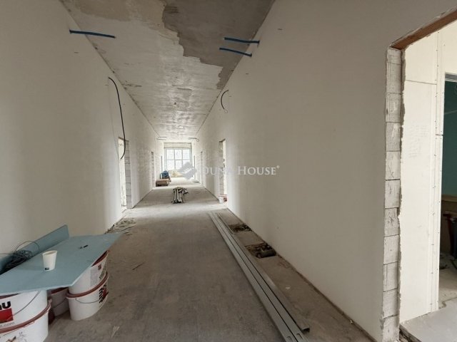 Eladó téglalakás, Budapesten, XXI. kerületben 29.5 M Ft