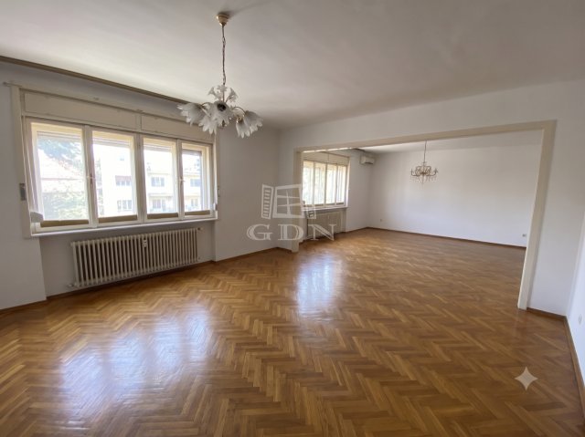 Eladó családi ház, Budapesten, XVI. kerületben 124.9 M Ft