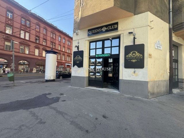 Eladó üzlethelyiség, Budapesten, VIII. kerületben 110 M Ft