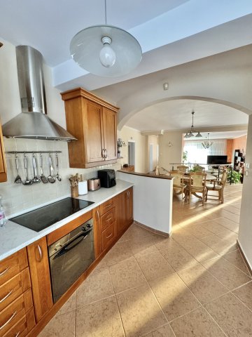 Eladó családi ház, Halásztelken 199.999 M Ft, 4 szobás