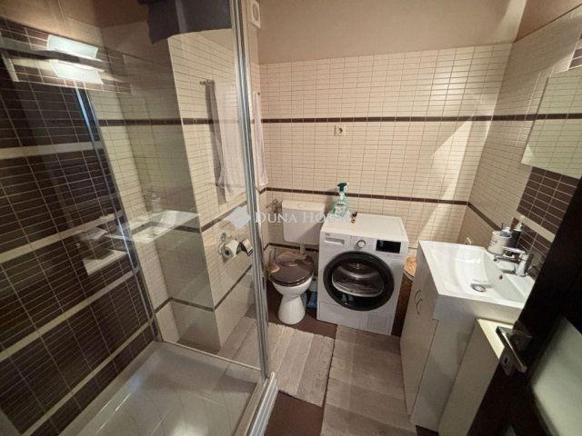 Eladó téglalakás, Szombathelyen 69.9 M Ft, 3 szobás