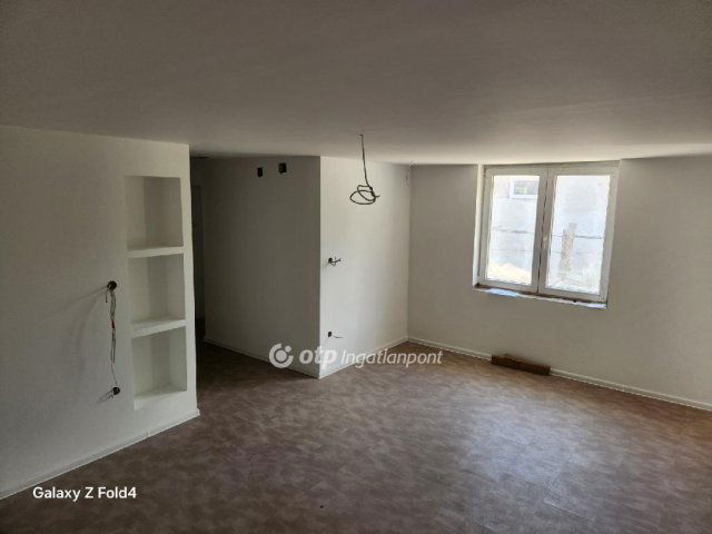 Eladó családi ház, Nagykállóban 27 M Ft, 2 szobás