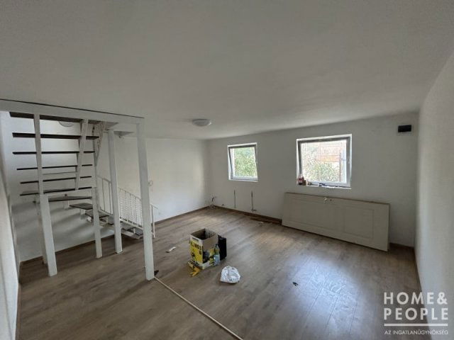 Eladó családi ház, Szegeden 79 M Ft, 4 szobás