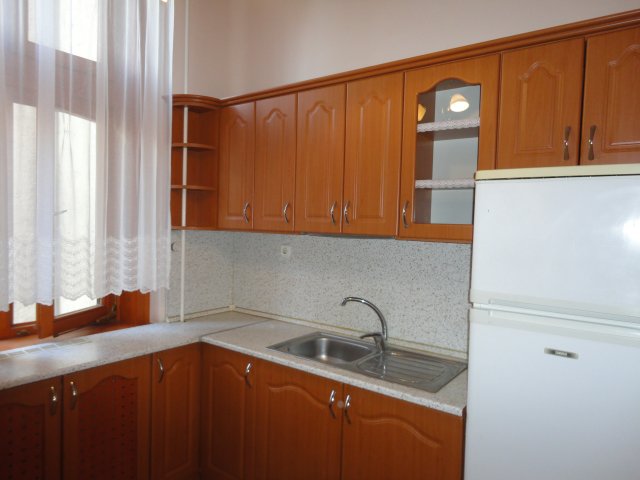 Kiadó téglalakás, albérlet, Nyíregyházán 170 E Ft / hó