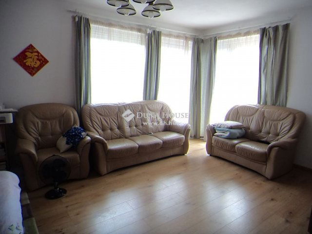 Eladó családi ház, Budapesten, III. kerületben 192 M Ft