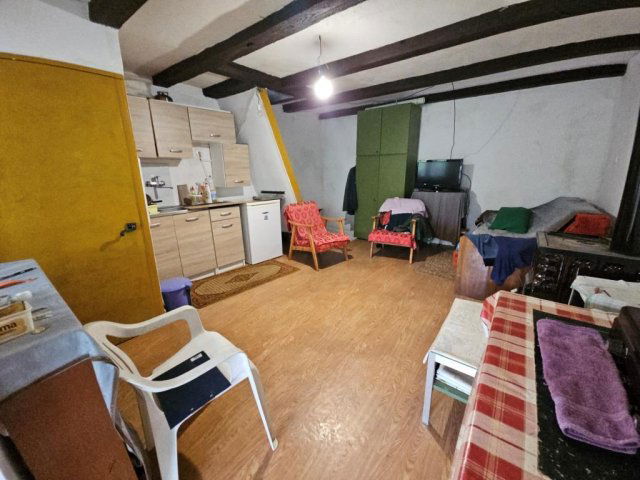 Eladó nyaraló, Kaposváron, Százszorszép utcában 15.9 M Ft