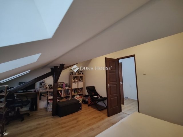Eladó téglalakás, Budapesten, X. kerületben 61.9 M Ft, 3 szobás