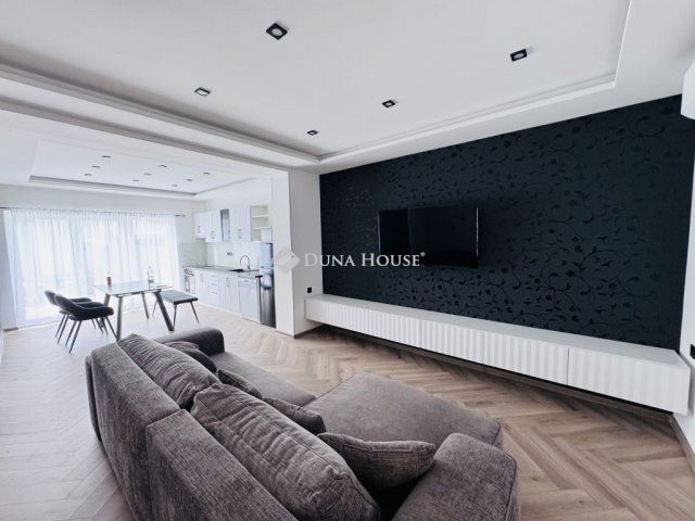 Eladó téglalakás, Harkányban, Hársfa téren 69.9 M Ft, 3 szobás