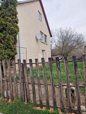 Eladó családi ház, Polgárdin 53.7 M Ft, 3+1 szobás