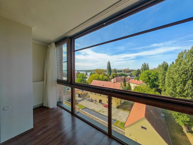 Kiadó téglalakás, albérlet, Tatán 250 E Ft / hó, 3 szobás