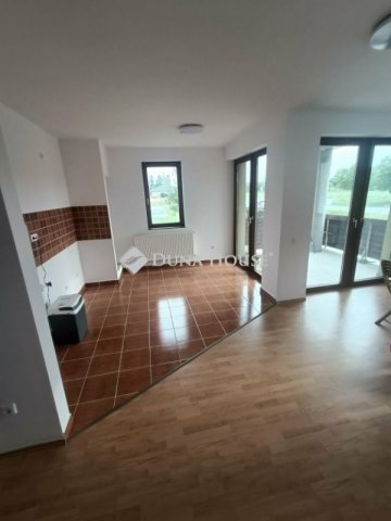 Eladó téglalakás, Sárospatakon 34 M Ft, 3 szobás