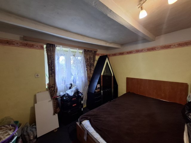 Eladó családi ház, Tápiószőlősön 9.5 M Ft, 2 szobás