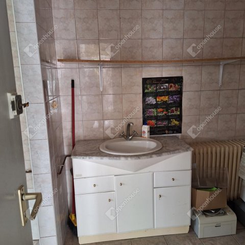 Eladó ipari ingatlan, Szegeden 25 M Ft / költözzbe.hu