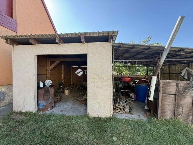 Eladó családi ház, Kecskeméten 54.9 M Ft, 2 szobás