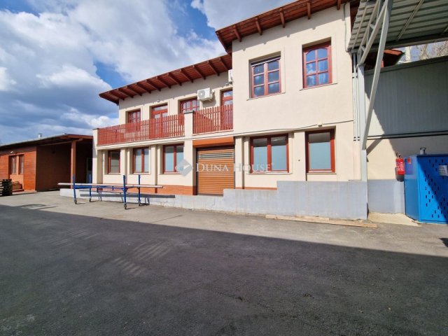 Kiadó iroda, Dunakeszin, Repülőtéri úton 440 E Ft / hó