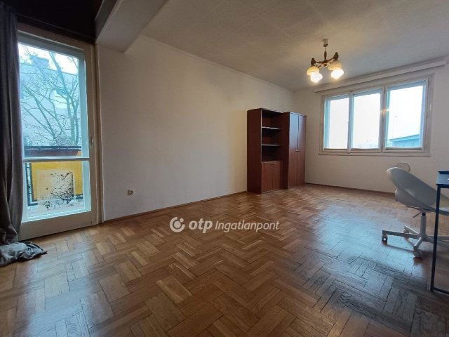 Eladó téglalakás, Budapesten, XI. kerületben 73.9 M Ft, 2 szobás