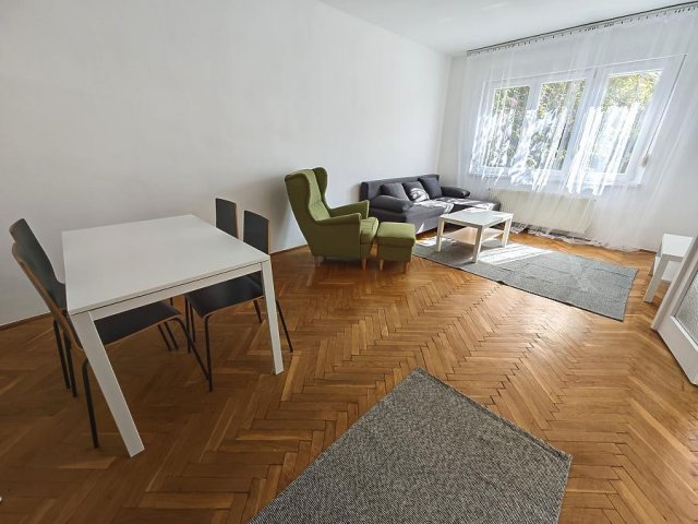 Kiadó téglalakás, albérlet, II. kerületben, Búzavirág utcában