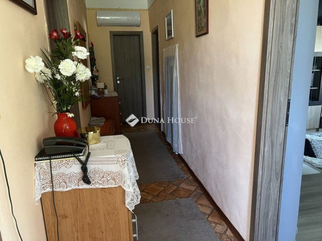 Eladó családi ház, Pándon 44 M Ft, 3 szobás