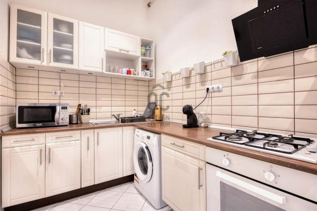 Eladó téglalakás, Budapesten, VIII. kerületben 89 M Ft, 3 szobás