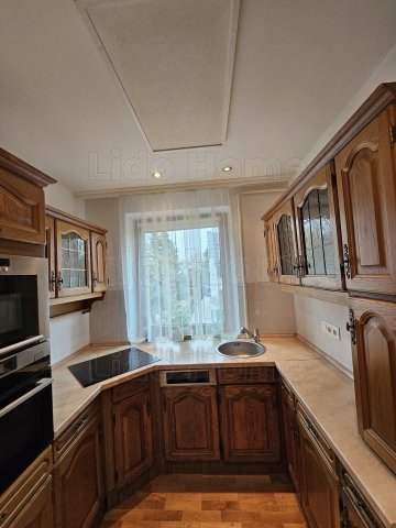 Eladó téglalakás, Győrött 109.9 M Ft, 3 szobás