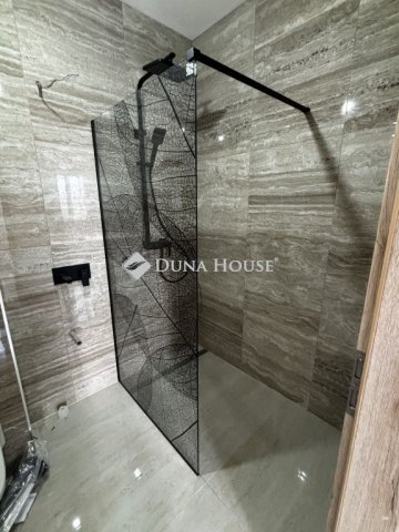 Kiadó téglalakás, albérlet, Debrecenben 400 E Ft / hó, 4 szobás