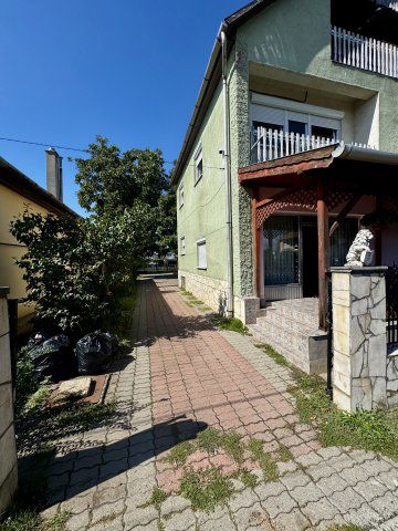 Eladó családi ház, Lőrinciben 36.5 M Ft, 4 szobás