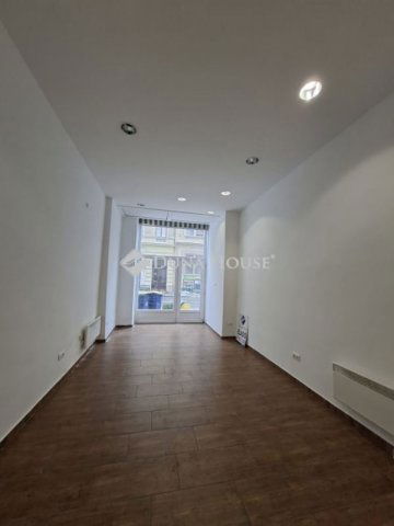 Eladó üzlethelyiség, Budapesten, VIII. kerületben 45 M Ft