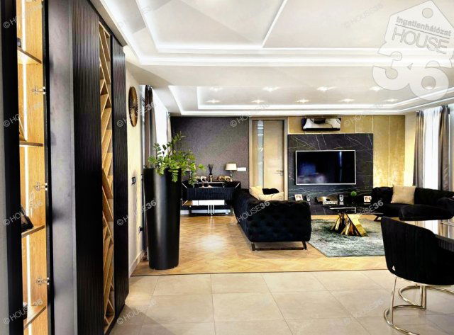 Eladó családi ház, Kecskeméten 275 M Ft, 6 szobás