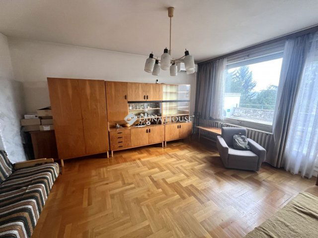 Eladó téglalakás, Budapesten, II. kerületben, Fenyves lejtőn