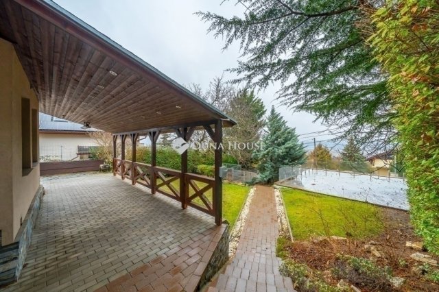 Eladó családi ház, Budaörsön 225 M Ft, 4 szobás