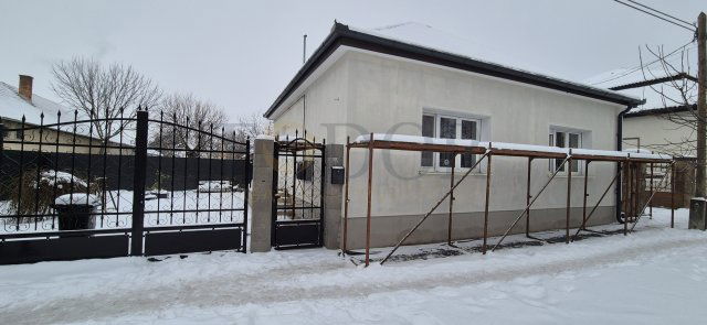 Eladó ikerház, Vecsésen 85 M Ft, 2 szobás / költözzbe.hu