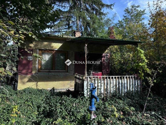 Eladó nyaraló, Ráckevén 6 M Ft, 1 szobás / költözzbe.hu