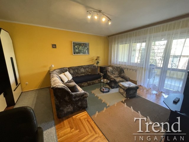 Eladó ikerház, Dunaújvárosban 89.9 M Ft, 4 szobás