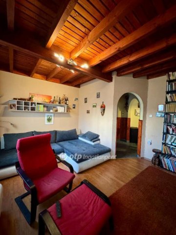 Eladó ikerház, Szigetszentmiklóson 90 M Ft, 4 szobás