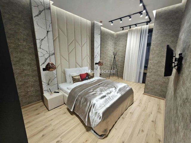 Eladó panellakás, Budapesten, III. kerületben 85 M Ft, 1+2 szobás