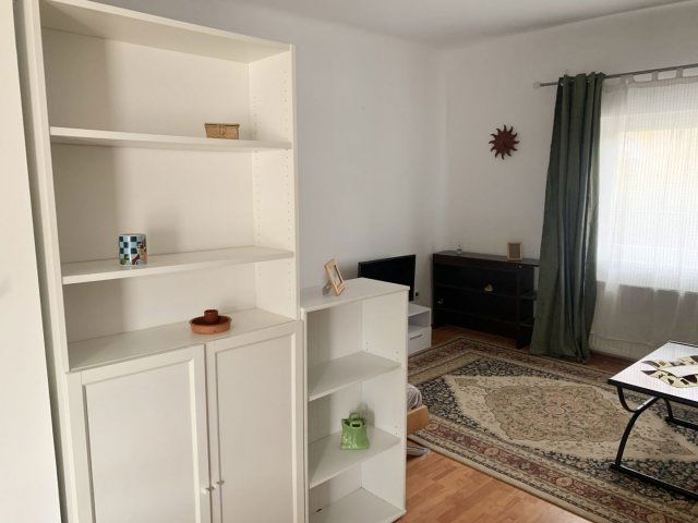 Kiadó téglalakás, albérlet, Debrecenben 170 E Ft / hó, 1 szobás