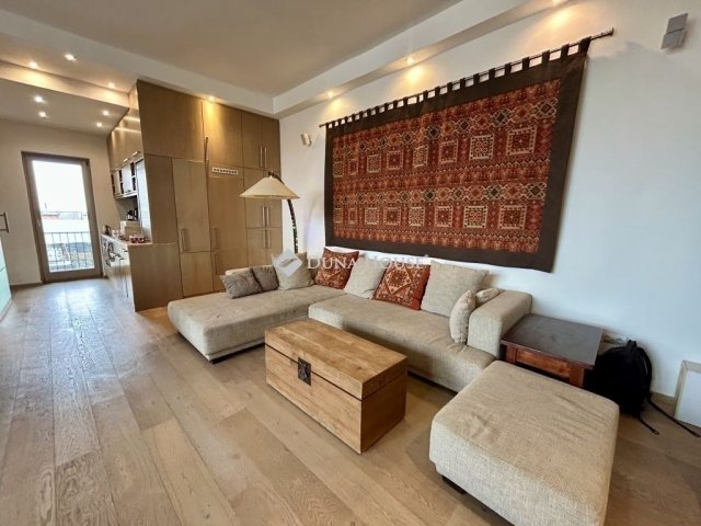 Eladó téglalakás, Budapesten, X. kerületben 169 M Ft, 3 szobás