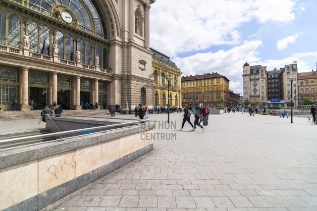 Eladó ipari ingatlan, Budapesten, VII. kerületben 69 M Ft