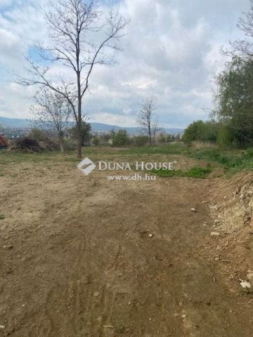 Eladó telek, Pécsett 10.9 M Ft / költözzbe.hu