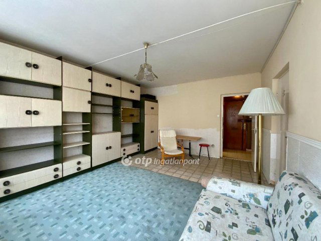 Eladó panellakás, Budapesten, XXI. kerületben 49.9 M Ft, 2 szobás