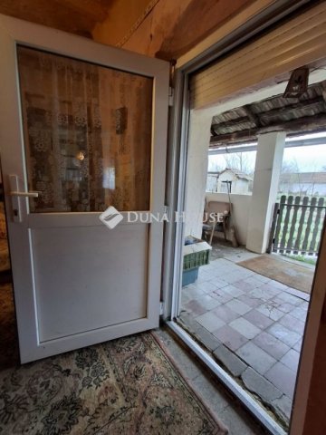 Eladó családi ház, Váncsodon 5.9 M Ft, 2 szobás