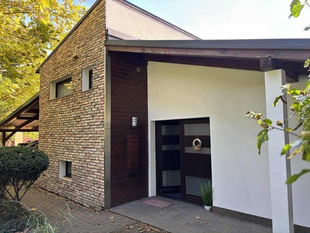 Eladó családi ház, Diósdon 229 M Ft, 4 szobás