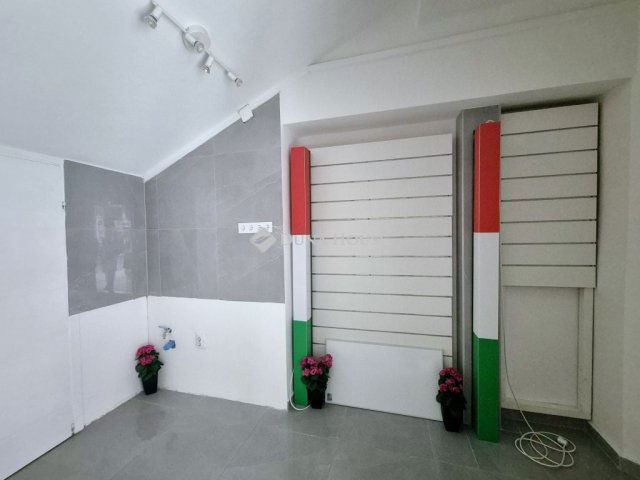 Eladó üzlethelyiség, Budapesten, V. kerületben 28.9 M Ft