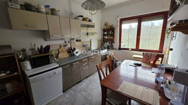 Eladó családi ház, Mendén 38 M Ft, 2 szobás