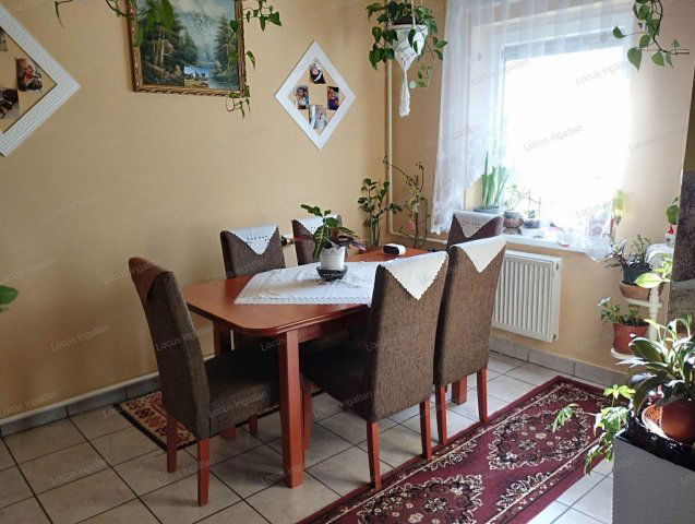 Eladó családi ház, Törökszentmiklóson 29.5 M Ft, 2 szobás