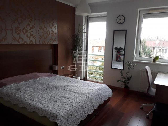 Kiadó téglalakás, albérlet, Budapesten, IV. kerületben