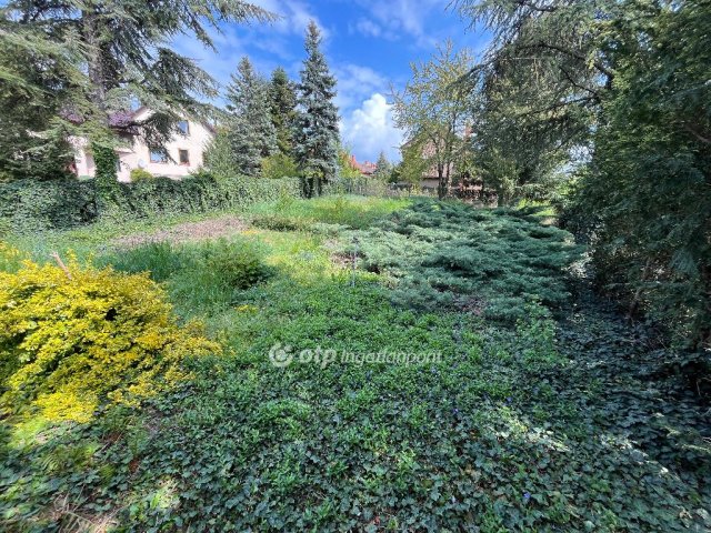 Eladó családi ház, Győrött 125.9 M Ft, 5 szobás