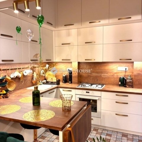 Eladó téglalakás, Budapesten, VII. kerületben 59 M Ft, 1 szobás