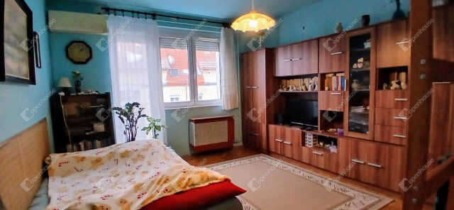 Eladó téglalakás, Zalaegerszegen 35.4 M Ft, 2 szobás