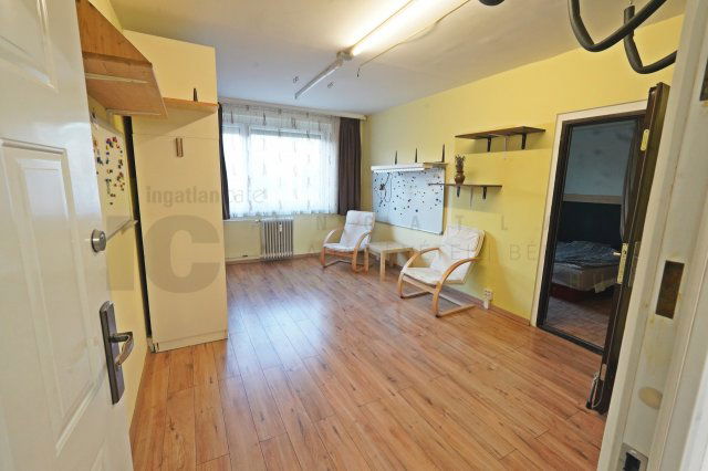 Eladó panellakás, Szegeden, Szilléri soron 59.9 M Ft, 2+2 szobás